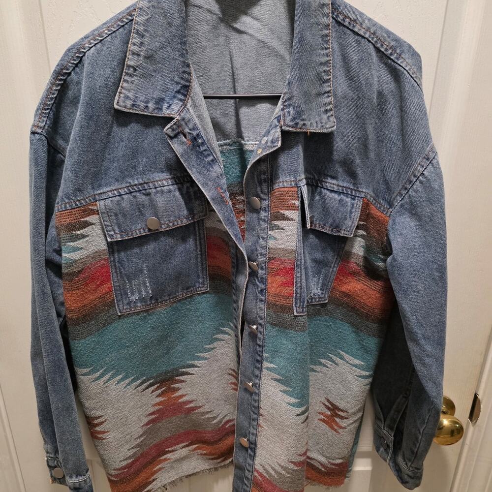 Oversized Denim Shacket Aztec Southwest Woven Panel M